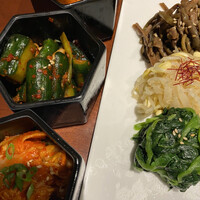 蕃 YORONIKU - 