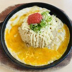 ラーメン横綱 - 玉子投入、混ぜる前段階