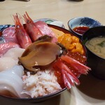 源八 - 海鮮丼