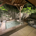 魚津マンテンホテル駅前 - 露天風呂。