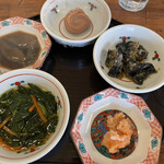 魚津マンテンホテル駅前 - 惣菜バイキング。