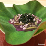 御料理 寺沢 - 金時草と蓴菜