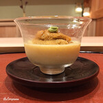 御料理 寺沢 - 北海道産の海胆と三陸産の海胆の玉締めゆ