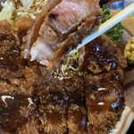 とんかつ治作 - ロースカツ断面