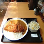 ごはん処 味咲家 - ロースカツカレー、720円。