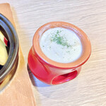 めし処 ニュートリノス - バーニャカウダ　ソース