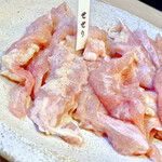 めし処 ニュートリノス - 女子会コース
      鶏焼き盛り合わせ