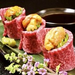 ★Sea urchin x meat Sushi (1 piece)