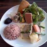 ヌッフ デュ パプ - ランチプレート、子牛のクリーム煮