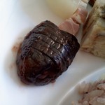 ヌッフ デュ パプ - 漬物かと思ったら、ナスのトマト煮でした