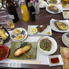 Marusen Kaikan - 掌大の岩牡蛎、なめろう、これに寿司がありました。牛肉も見た目とは違い、国産牛のサシの入った柔らかい肉！