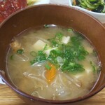 小さな食堂 ヒロ - お汁 ※拡大(2021.07.13)