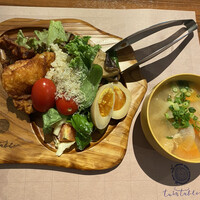 ターンテーブル - 