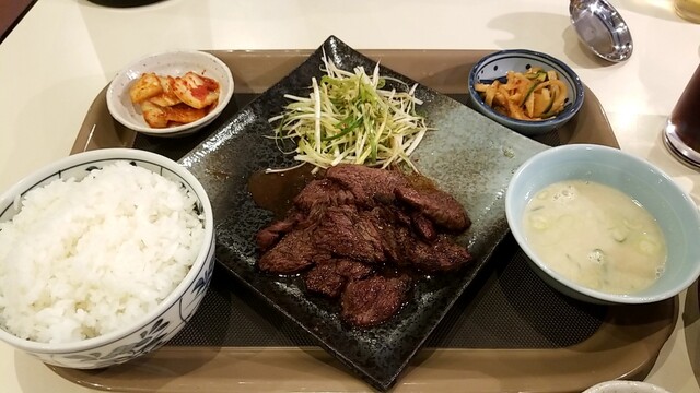 金花郎（キンカロウ） - 旭川四条（焼肉）の写真