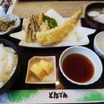 和食レストランとんでん - 一汁三菜ランチ「活〆穴子と夏野菜天ぷら」