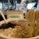 中華そば ゴトクギ - 麺は極太のモチモチ^_^うどんのようなコシ^_^