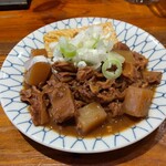 もつ焼き 大統領 - 馬肉煮込み