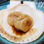 鮨処 つきじや - ホタテ焼き