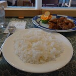 シャンティ - 素晴らしい炊きあがりのご飯。