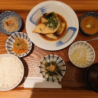 魚とおばんざい 泉士 - 