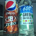 ジョイス - ドリンク写真:ペプシコーラ　65円　グリーンダカラ　78円