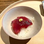 温石 - おかわり 鰹の刺身 ご飯