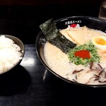 久留米ラーメン 玄竜 - 玄竜煮卵ラーメン+ライス