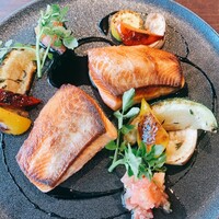 ワカヌイ グリル ダイニング バー 東京 - 