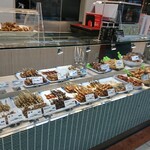 鳥ぷろ - 料理写真:惣菜コーナー