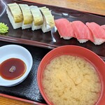 小川港魚河岸食堂 - 鯖寿司とまぐろのにぎり