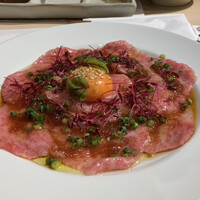 牛刺しと焼肉 仔虎 クリスロード店 - 