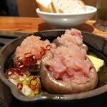 月島もんじゃ くうや - 明太子しいたけのアヒージョ