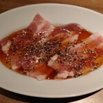 Gyuukaku - 豚カルビのはちみつ黒胡椒焼き