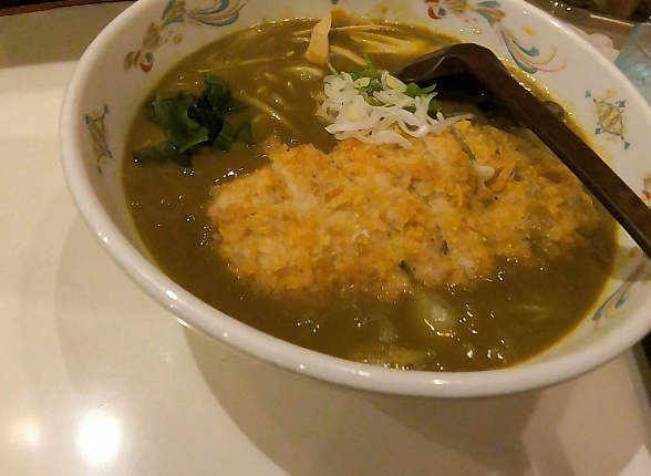 ファミリーレストラン 若鶴 - 室蘭（ファミレス）の写真