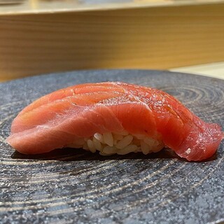 11 30 鮨ランチコース 接待 デート ご友人と お一人様も歓迎です 前菜5種 鮨8貫 デザート 季節 入荷により内容が異なります 鮨徳 京都 寿司 食べログ