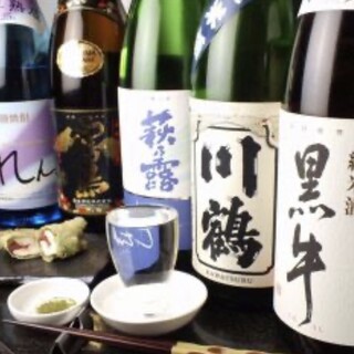 厳選した日本酒をはじめ、天麩羅と相性の良いお酒をご用意