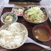 もつ煮屋 日の出食堂