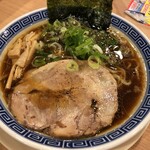 大志軒 コスモス通り店 - 本丸醤油麺