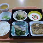 さんらいず食堂 - ヘルシーランチ（５００円）