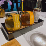 レフェルヴェソンス - チーズに軽く蜂蜜が添えられています