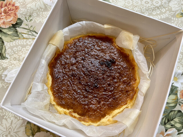 銀座 エンリケさんプロデュースのバスクチーズケーキ お土産にもぴったり By 34 Mh Basque Cheese Cake Enrike バスクチーズケーキ エンリケ 築地市場 ケーキ 食べログ 銀座 エンリケさんプロデュースのバスクチーズケーキ お土産にもぴったり By 34 Mh Basque Cheese Cake Enrike バスクチーズケーキ エンリケ 築地市場 ケーキ 食べログ