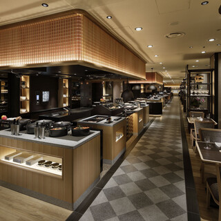 ブッフェアンドカフェ スロープサイドダイナー ザクロ_2