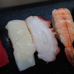 Sushi Tatsu - 次の3貫