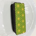 プチ・トリフ　山屋 - ショコラ・ピスターチ