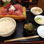 Otomisan - まぐろ刺身定食