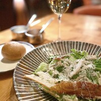 ザ タヴァン グリル＆ラウンジ - 