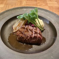 ザ タヴァン グリル＆ラウンジ - 