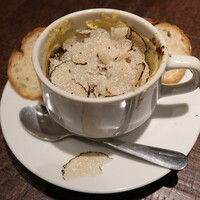 Focacceria la Brianza - トリュフとたまごのピエモンテ風