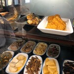 下総屋食堂 - この中から、お好きな子を