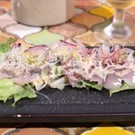 トリワイン ＰＩＫＯＳＨＨＨＵ - サバのカルパッチョ